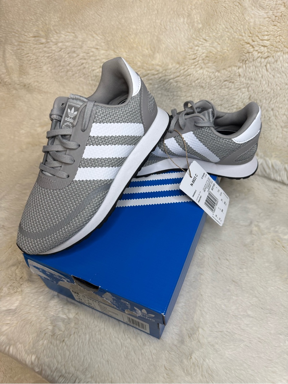 New in Box 🐦 Kid’s adidas sneakers